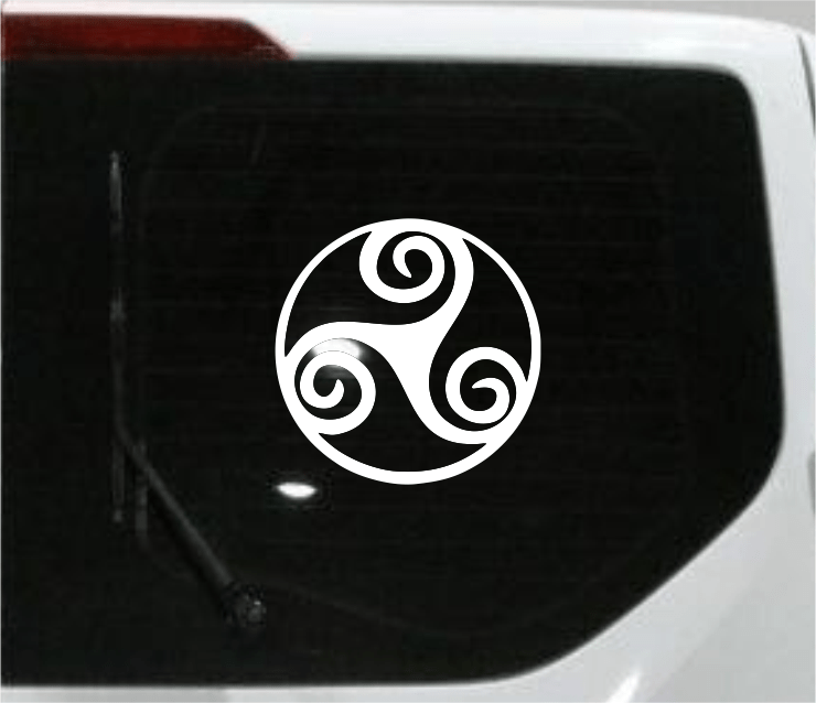 Celtic Wave Circle Decal - That Should Be on a T-Shirt