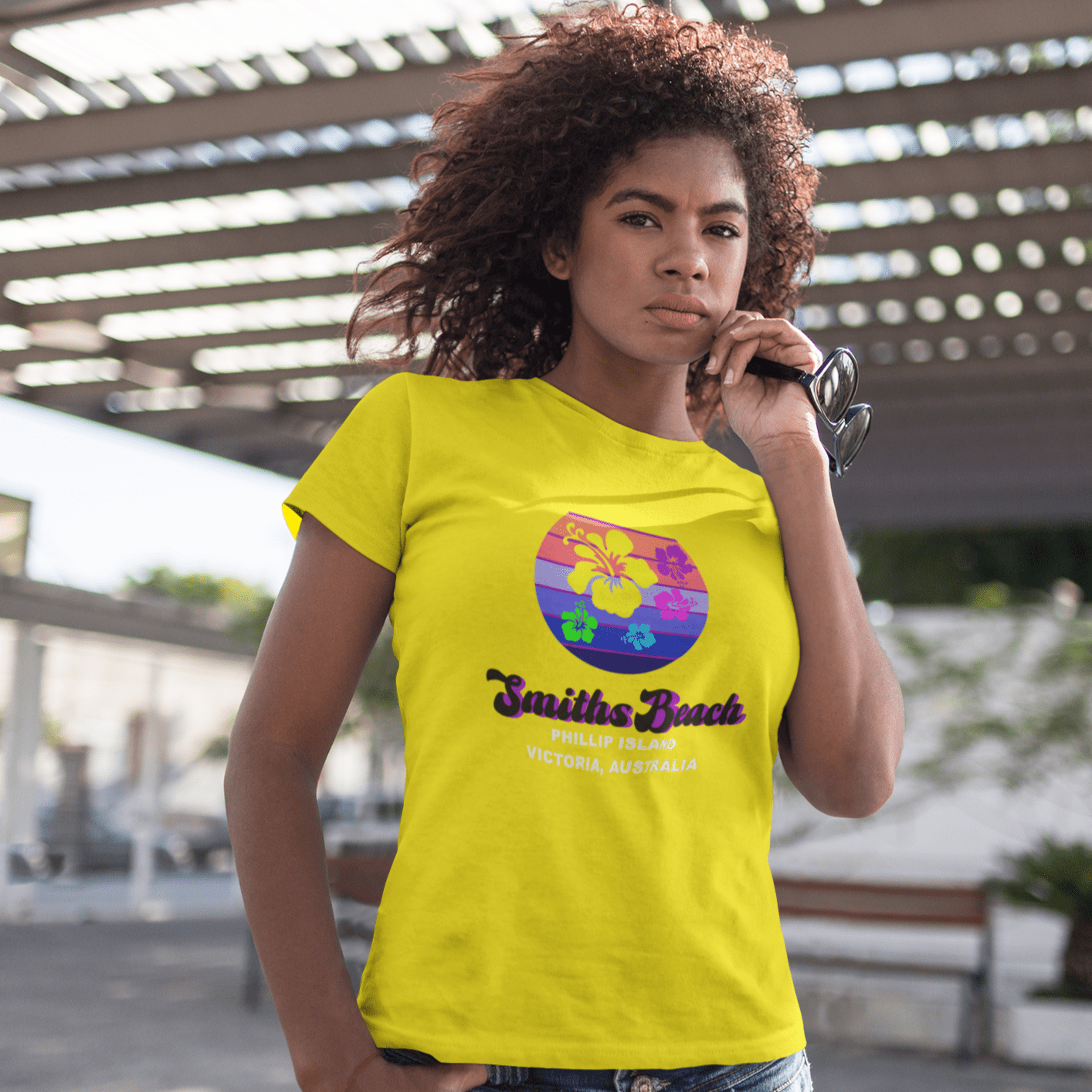 Smiths Beach Hibiscus Surf T-Shirt
