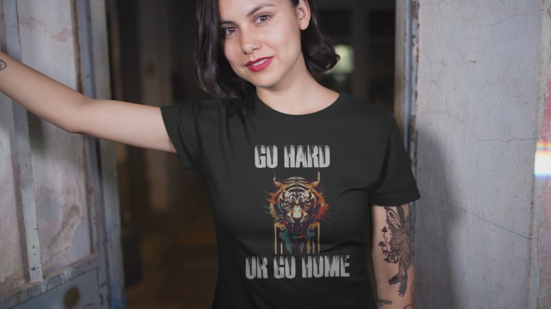 T-shirt featuring a motivational tiger design
