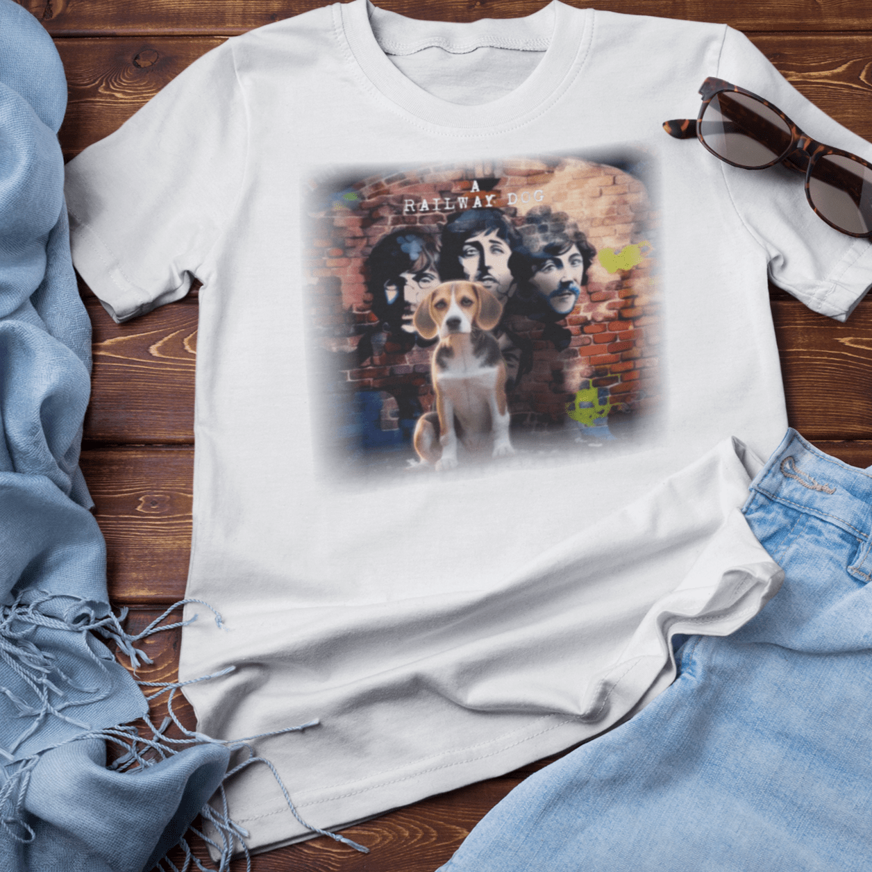 T-shirt featuring a Beagle dog and The Beatles.