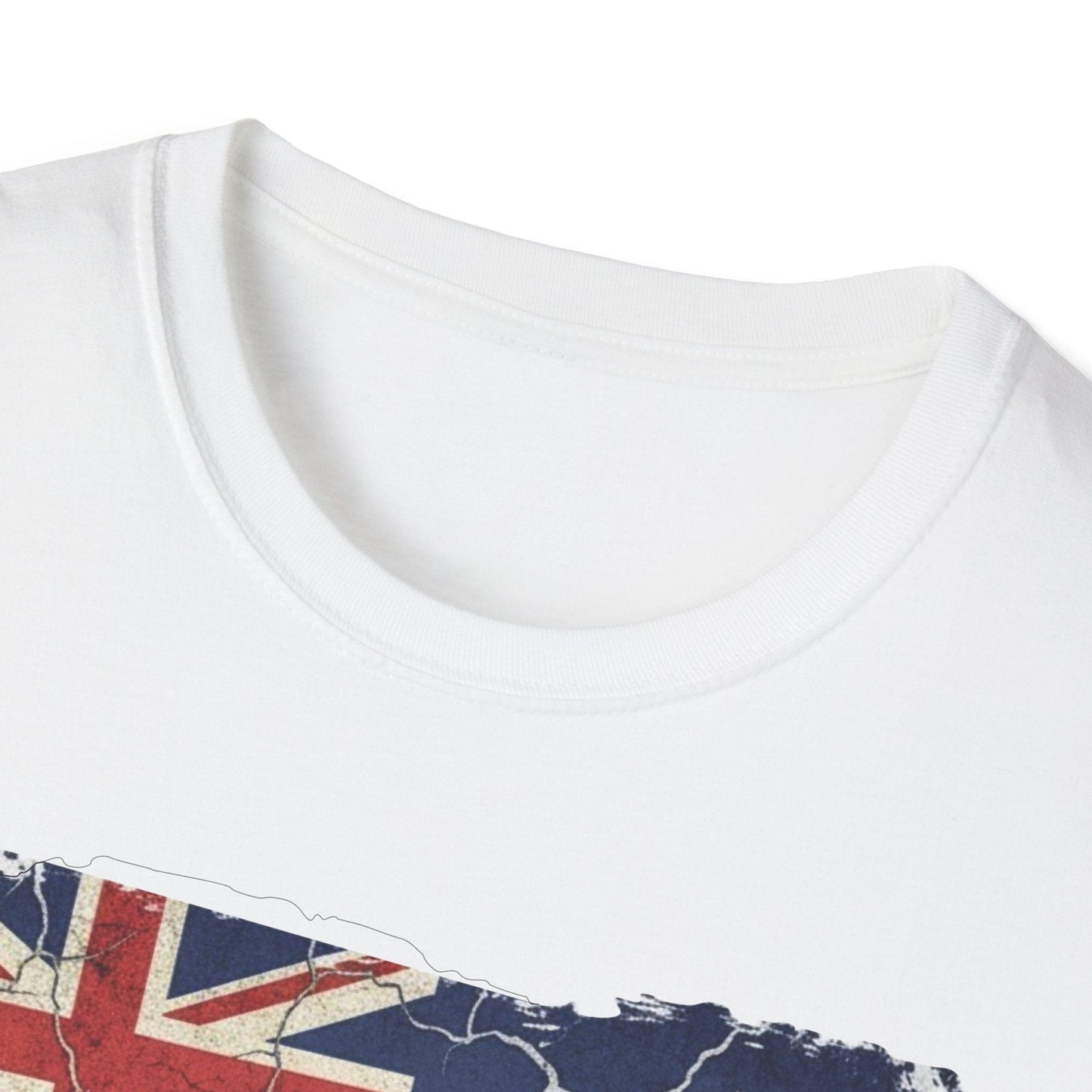 Australia Flag T-Shirt — Distressed Retro Aussie Pride Tee - That Should Be on a T-Shirt