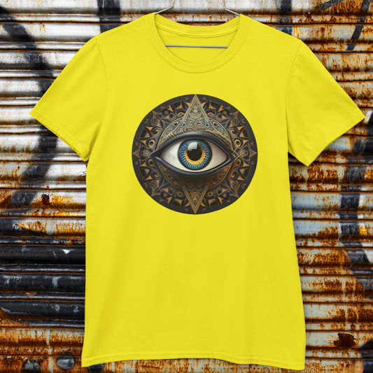 T-shirt with a third eye graphic.